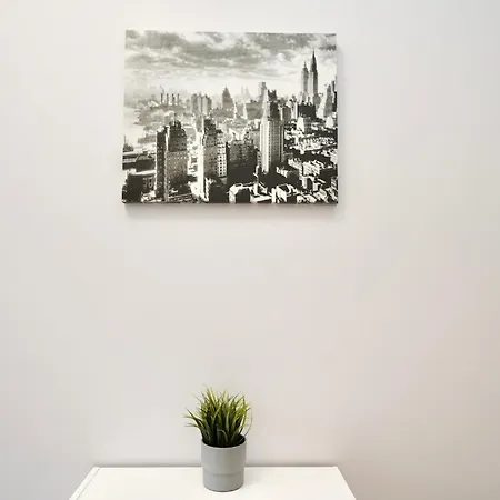 Mmrent Manhattan * غدانسك